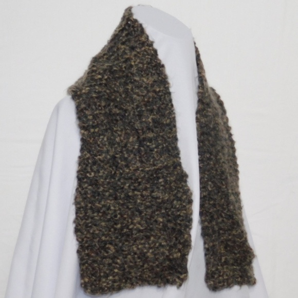 *MEN* TWO for the price of one! BOTH Scarves - Picture 5 of 8